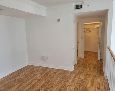 1830 Radius Drive - Photo Thumbnail 9