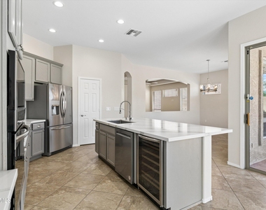 33849 N 43rd Street - Photo Thumbnail 18