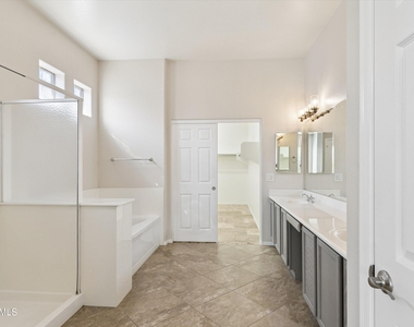 33849 N 43rd Street - Photo Thumbnail 31