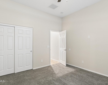 33849 N 43rd Street - Photo Thumbnail 45