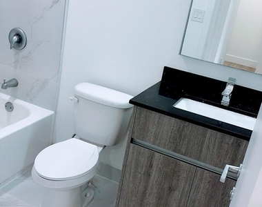 6171 Sw 36th Court - Photo Thumbnail 6