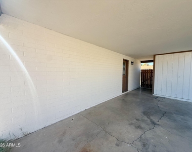7202 W Glenrosa Avenue - Photo Thumbnail 20