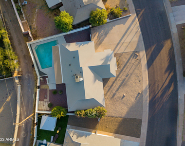 8719 E Rancho Vista Drive - Photo Thumbnail 48