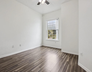 3840 Rising Trail - Photo Thumbnail 2