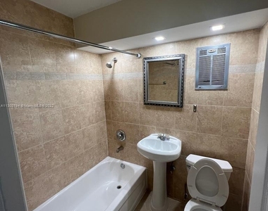 2755 Ne 28th Avenue - Photo Thumbnail 9