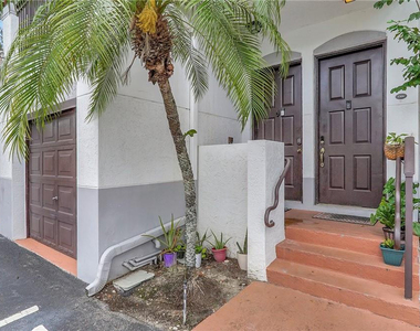 771 Sw 148th Avenue - Photo Thumbnail 3