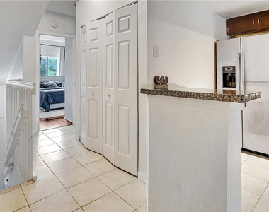 771 Sw 148th Avenue - Photo Thumbnail 5