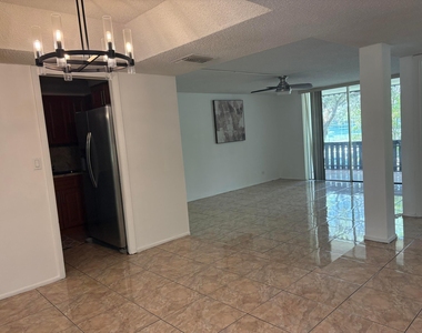 3710 Inverrary Drive - Photo Thumbnail 11