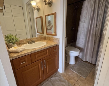 3710 Inverrary Drive - Photo Thumbnail 6