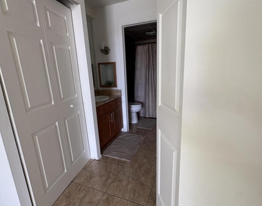 3710 Inverrary Drive - Photo Thumbnail 8