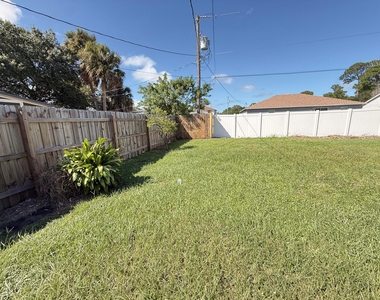 2225 Se Melaleuca Boulevard - Photo Thumbnail 19