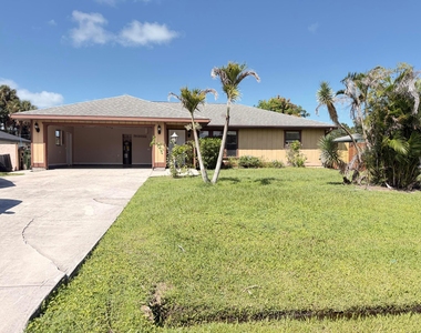 2225 Se Melaleuca Boulevard - Photo Thumbnail 20