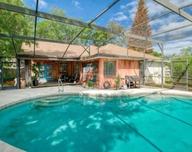 543 Pine Lake View Drive - Photo Thumbnail 15