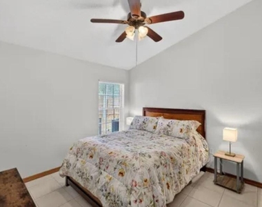 543 Pine Lake View Drive - Photo Thumbnail 13