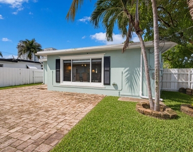 439 45th Street - Photo Thumbnail 31