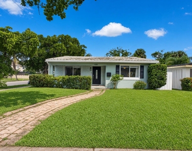 439 45th Street - Photo Thumbnail 1