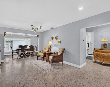 439 45th Street - Photo Thumbnail 15
