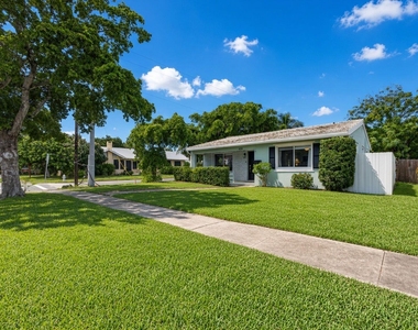 439 45th Street - Photo Thumbnail 27