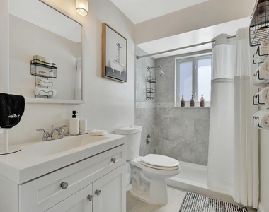 1104 Jackpine Street - Photo Thumbnail 11