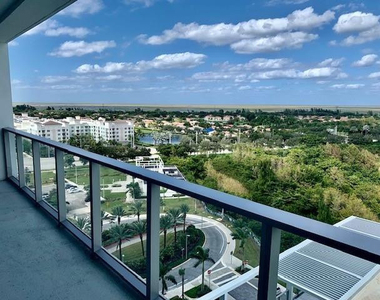 2000 Metropica Way - Photo Thumbnail 15
