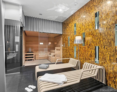 2000 Metropica Way - Photo Thumbnail 19