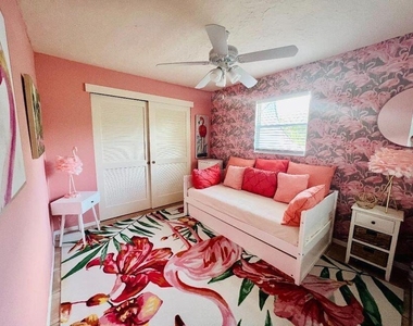 1540 Lantana Lane - Photo Thumbnail 5