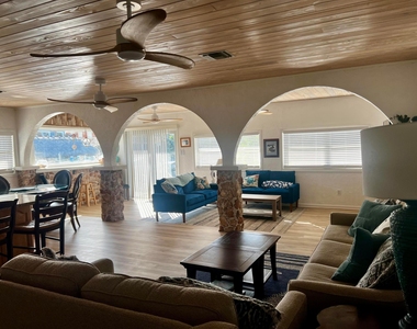 1540 Lantana Lane - Photo Thumbnail 12