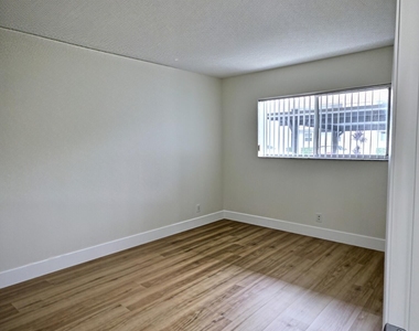 2845 Sw 22nd Avenue - Photo Thumbnail 17