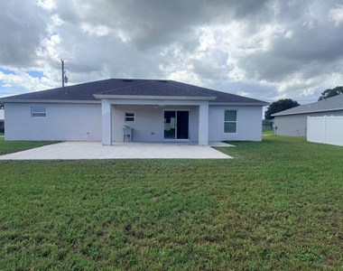 4001 Sw Mccrory Street - Photo Thumbnail 2