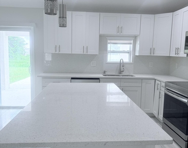 4001 Sw Mccrory Street - Photo Thumbnail 17