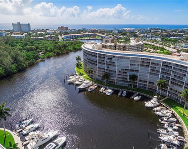 1523 E Hillsboro Boulevard - Photo Thumbnail 1