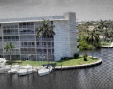 1523 E Hillsboro Boulevard - Photo Thumbnail 28