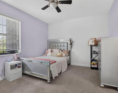 4577 Willow Run Way - Photo Thumbnail 9