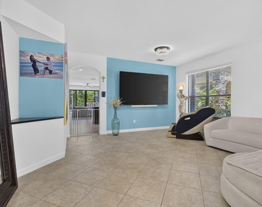 4577 Willow Run Way - Photo Thumbnail 18