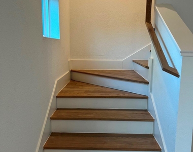2610 Kimsey Drive - Photo Thumbnail 4