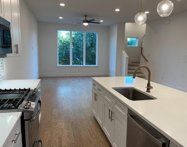 2610 Kimsey Drive - Photo Thumbnail 11