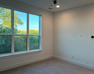 2610 Kimsey Drive - Photo Thumbnail 20