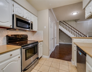 14333 Preston Road - Photo Thumbnail 14