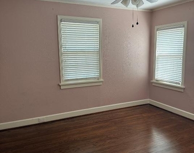 5450 Longview Street - Photo Thumbnail 11