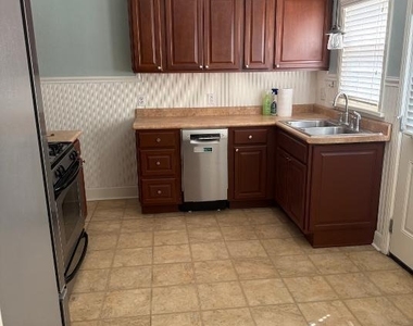 5450 Longview Street - Photo Thumbnail 5