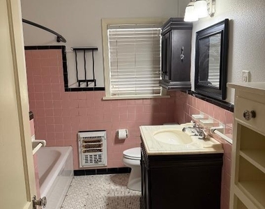5450 Longview Street - Photo Thumbnail 9