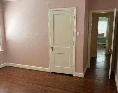 5450 Longview Street - Photo Thumbnail 10
