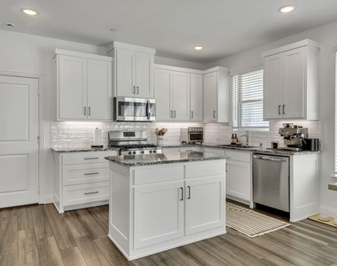 2654 Settlers Place - Photo Thumbnail 10