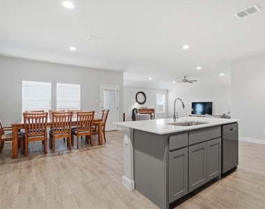 4028 Cornerstone Circle - Photo Thumbnail 6