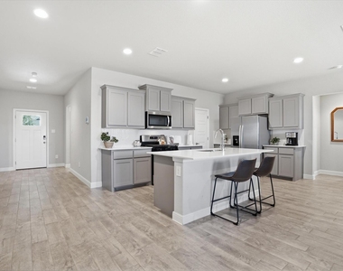 4028 Cornerstone Circle - Photo Thumbnail 4