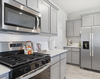 4028 Cornerstone Circle - Photo Thumbnail 9