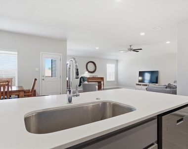 4028 Cornerstone Circle - Photo Thumbnail 17