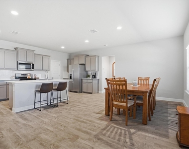 4028 Cornerstone Circle - Photo Thumbnail 11