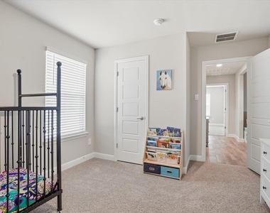 4028 Cornerstone Circle - Photo Thumbnail 30
