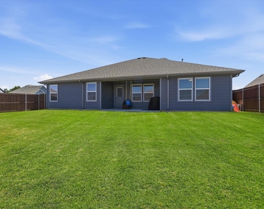 4028 Cornerstone Circle - Photo Thumbnail 37